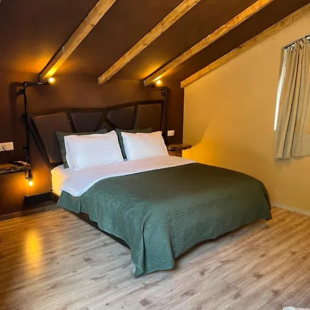 فندق مبيت وإفطار Sacred